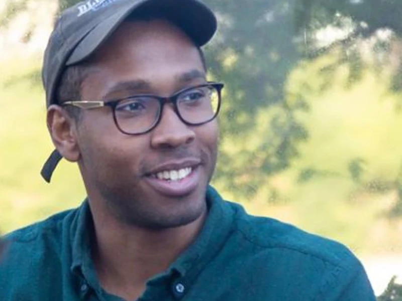 Alex Michel's Headshot